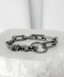 BLESSED BULLET（ブレスドブレッド）の「ss-レタリングバックルシリンダーボックスブレスレット（ブレスレット）」