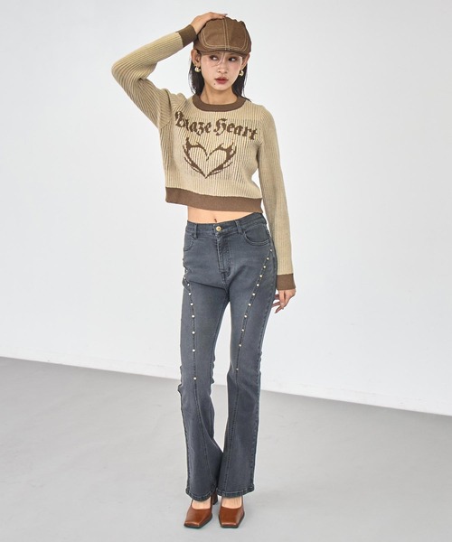 ANAP(アナップ)の「スタッズポイントフレアデニムパンツ(その他パンツ・レディース・ブラック/ブルー・M/S)」の14枚目の写真