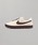 NIKE�i�i�C�L�j�́uNIKE WMNS ASTROGRABBER LTHR SE IQ3367-299�i�X�j�[�J�[�j�v�b�I�t�z���C�g