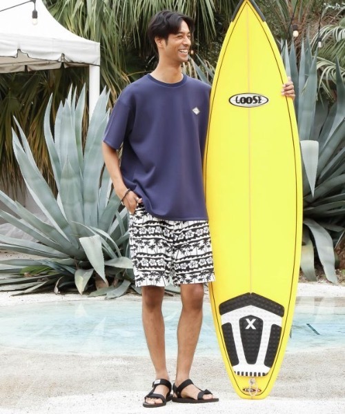 Kahiko(カヒコ)の「【Kahiko】SURF&Palms オレリーメンズTシャツ(Tシャツ/カットソー・メンズ・ホワイト/ブラック/ネイビー・FREE)」の4枚目の写真
