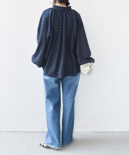 SHIPS（シップス）の「〈手洗い可能〉ドット リボン デザイン 長袖 ブラウス（シャツ/ブラウス・レディース・ネイビー・ONE SIZE）」の4枚目の写真