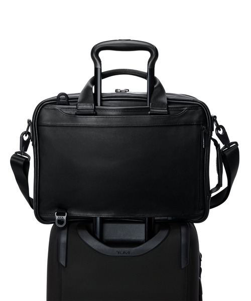 TUMI(トゥミ)の「TUMI ALPHA(アルファ) スリーウェイ・コンバーチブル・ブリーフケース(A4/PC15インチまで対応)(ビジネスバッグ・メンズ・ブラック・FREE)」の5枚目の写真