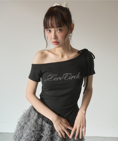 Nadana(ナダナ)の「レースフリルワンショルトップス(Tシャツ/カットソー・レディース・ホワイト/グレー/ブラック・FREE)」の18枚目の写真