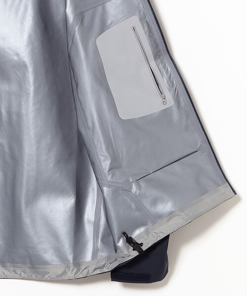 ARC'TERYX（アークテリクス）の「ARC’TERYX / Beta Jacket（ブルゾン・メンズ・ブラック/ブラック系その他4・SMALL/MEDIUM/LARGE/X-SMALL/X-LARGE）」の8枚目の写真