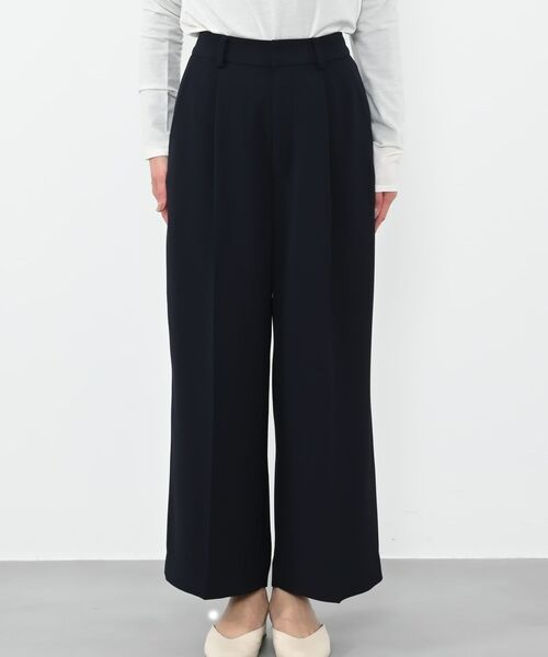 COHINA(コヒナ)の「トリアセジョーゼットストレートパンツ-short & regular 【低身長・小柄女性】(スラックス・レディース・ネイビー/ベージュ/ブラック・M-Regular/S-Regular/XS-Regular/M-Short/S-Short/XS-Short)」の18枚目の写真