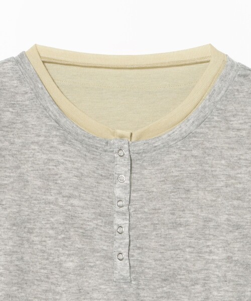 BEAMS HEART（ビームスハート）の「ヘンリーネック レイヤード プルオーバー（Tシャツ/カットソー・レディース・ブラウン系その他2/ブラウン/ライトグレー/ブラウン系その他・FREE）」の21枚目の写真