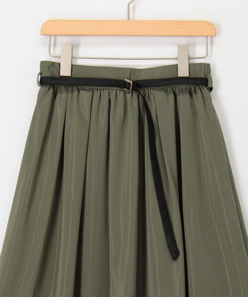 MICO COULIER（ミコクリエ）の「マットタフタスカート（スカート・レディース・ネイビー/オリーブ・36/38）」の18枚目の写真