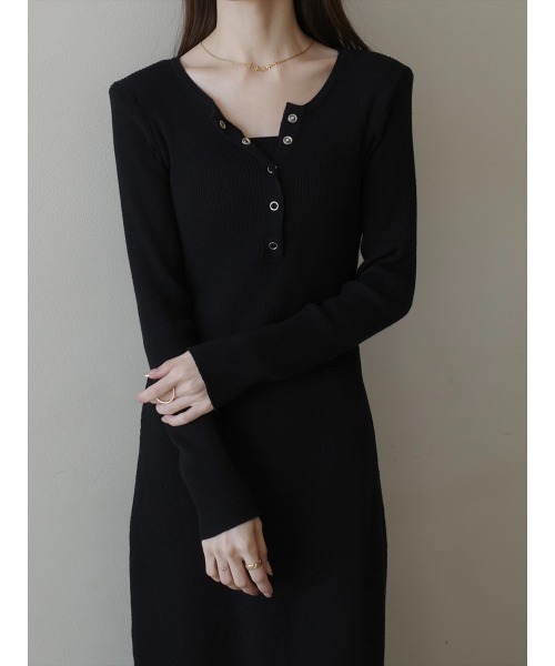 amel（エイメル）の「ボタンレイヤードデザインニットワンピース / ブラック（ワンピース・レディース・ブラック・FREE）」の17枚目の写真