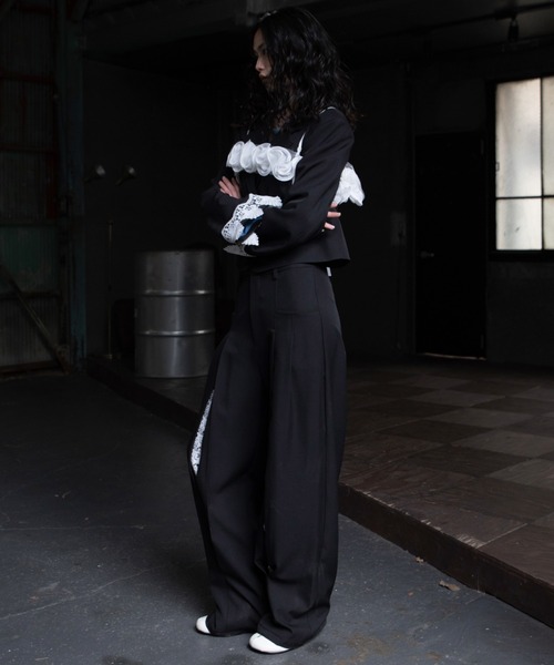 VACANCY（ヴァカンシー）の「ダブルフリルチュールビスチェ（その他トップス・レディース・ブラック/ホワイト・FREE）」の16枚目の写真