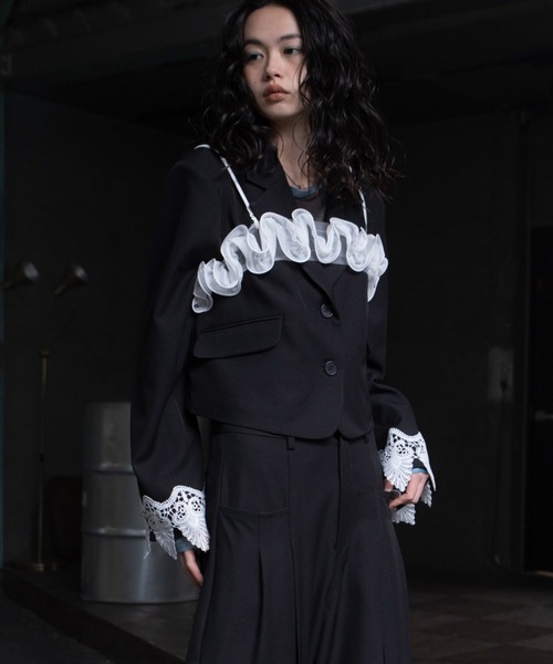 VACANCY（ヴァカンシー）の「ダブルフリルチュールビスチェ（その他トップス・レディース・ブラック/ホワイト・FREE）」の13枚目の写真