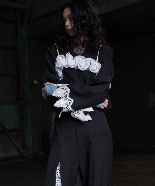 VACANCY（ヴァカンシー）の「ダブルフリルチュールビスチェ（その他トップス・レディース・ブラック/ホワイト・FREE）」の12枚目の写真