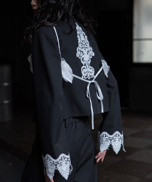 VACANCY（ヴァカンシー）の「ダブルフリルチュールビスチェ（その他トップス・レディース・ブラック/ホワイト・FREE）」の11枚目の写真