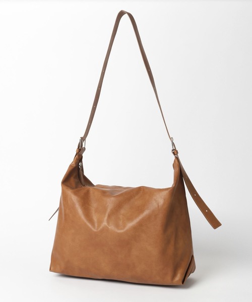 GLOBAL WORK（グローバルワーク）の「スペ軽バックルワンショルダー/640408（ショルダーバッグ・レディース・ブラック/ダークブラウン/ブラウン・FREE）」の3枚目の写真