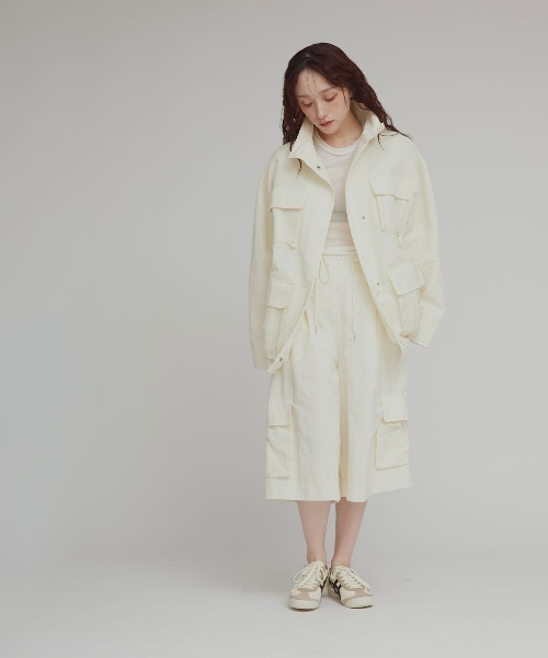 W:Huku(フーク)の「ワッシャー ナイロン カーゴ バミューダ パンツ / Washer Nylon Cargo Bermuda Shorts(その他パンツ・レディース・ブルーグレー/アイボリー/ブラック系その他・FREE)」の9枚目の写真