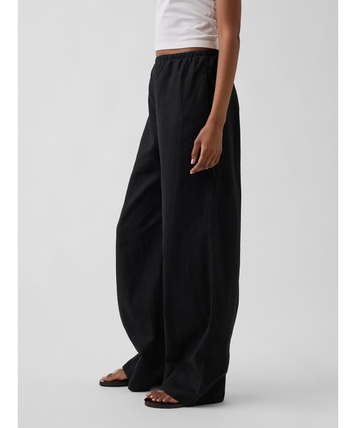 GAP（ギャップ）の「リネンブレンド リラックスフィット ワイドパンツ（その他パンツ・レディース・ブラック/ナチュラル/レッド/ブラウン・XXS/L/M/S/XS）」の2枚目の写真