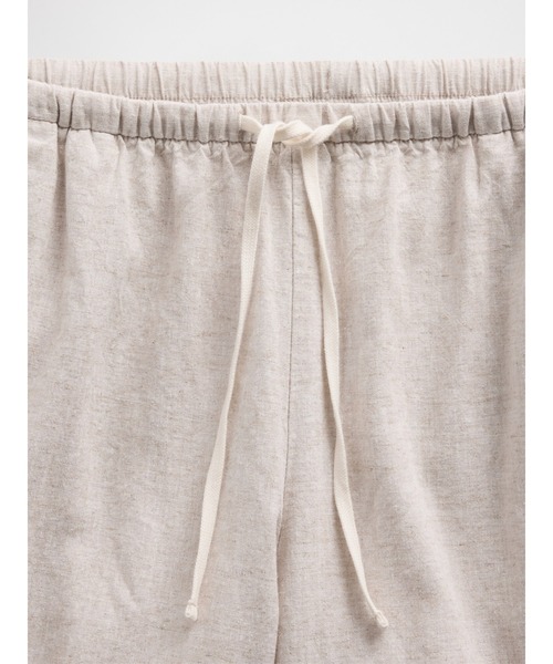 GAP（ギャップ）の「リネンブレンド リラックスフィット ワイドパンツ（その他パンツ・レディース・ブラック/ナチュラル/レッド/ブラウン・XXS/L/M/S/XS）」の12枚目の写真