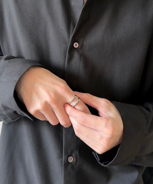 SBG（エスビー）の「インフルエンサー Yu × SBG プランプサンド リング（リング・メンズ・シルバー・12号/16号/14号/18号/21号）」の7枚目の写真