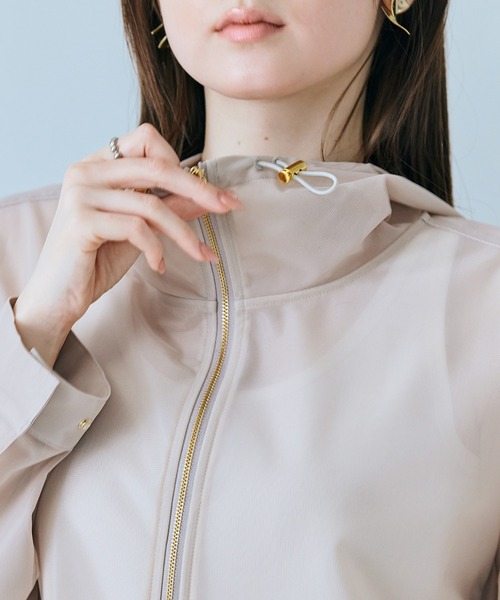 Audie a Muses(オーディアミューズ)の「シアーメッシュジップアップブルゾン(ブルゾン・レディース・ベージュ/ブラック・38/42)」の10枚目の写真