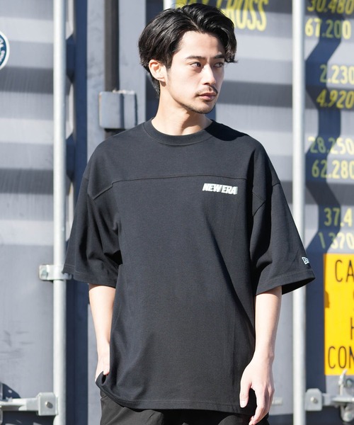 NEW ERA（ニューエラ）の「NEW ERA/ニューエラ 半袖 Tシャツ オーバーサイズド パフォーマンス ドロップショルダー パフォーマンスアパレル 吸汗速乾（Tシャツ/カットソー・メンズ・ホワイト/ブラック・L/XXL/M/XL）」の9枚目の写真