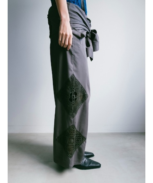 Ruh Dhan(ルーダン)の「Geometric Lace All-in-One/ジオメトリックレースオールインワン(つなぎ/オールインワン・レディース・ベージュ/チャコール・FREE)」の13枚目の写真