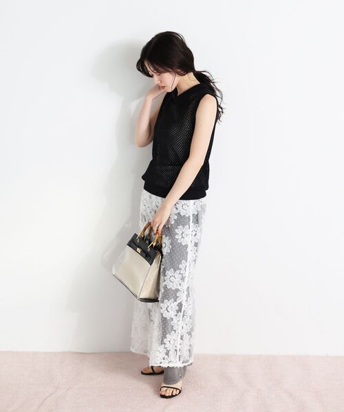 le.coeur blanc（ルクールブラン）の「TORRAZZO DONNAテープヤーンニット（ニット/セーター・レディース・ベージュ/ブラック・38）」の6枚目の写真