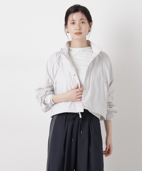 NEW BALANCE(ニューバランス)の「New balance/NB Greyクロップドジャケット(ナイロンジャケット・レディース・グレー/ブラック・M)」の3枚目の写真