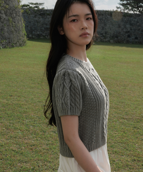 DEHEVE（デヘヴェ）の「Half Sleeve Cable Knit [Gray]（ニット/セーター・レディース・アッシュグレー・FREE）」の19枚目の写真
