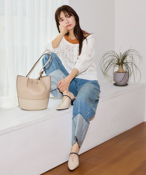 mysty woman（ミスティウーマン）の「ミニマルバケットBAG 681251（トートバッグ・レディース・ブラック/グレイッシュベージュ・FREE）」の17枚目の写真