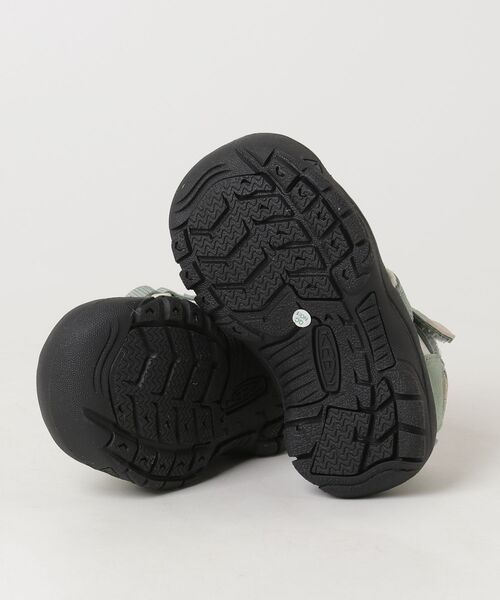 KEEN(キーン)の「【New color】NEWPORT H2 / ニューポート エイチツー / キッズ サンダル(サンダル・キッズ・ライトグリーン・19.5cm/18.5cm/18cm/17cm/16cm/15cm)」の3枚目の写真