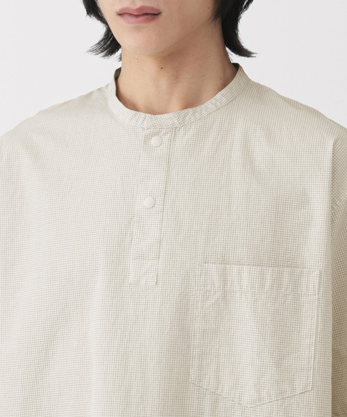 無印良品(ムジルシリョウヒン)の「紳士 涼感ヘンリーネック半袖布帛Tシャツ(シャツ/ブラウス・メンズ・ホワイト系/ブルー/グレー系/ネイビー/ダークグレー/ホワイト・S/M/L/XL)」の20枚目の写真
