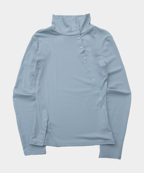 PLACE STUDIO(プレイススタジオ)の「ダブルボタンインシジョンベーシックハイネックデイリースリムフィットロングスリーブTシャツ _ 3COLOR(Tシャツ/カットソー・レディース・グレー/ブルー/ブラック・FREE)」の4枚目の写真