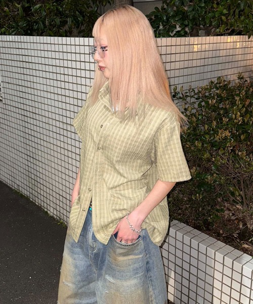 sedacle（セダクル）の「26SSラインストーンシャツ（シャツ/ブラウス・レディース・オフホワイト/ライトブルー/ベージュ/レッド・SMALL/MEDIUM/LARGE）」の19枚目の写真