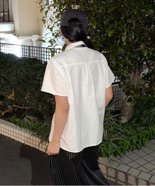 sedacle（セダクル）の「26SSラインストーンシャツ（シャツ/ブラウス・レディース・オフホワイト/ライトブルー/ベージュ/レッド・SMALL/MEDIUM/LARGE）」の8枚目の写真