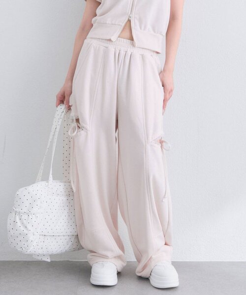 OLIVE des OLIVE(オリーブデオリーブ)の「サイドスリットバレルレッグパンツ(スウェットパンツ・レディース・ピンク/ドット/トップグレー・FREE)」の9枚目の写真