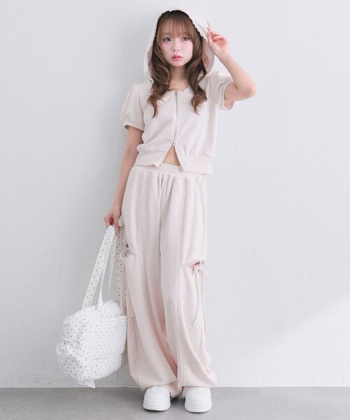 OLIVE des OLIVE(オリーブデオリーブ)の「サイドスリットバレルレッグパンツ(スウェットパンツ・レディース・ピンク/ドット/トップグレー・FREE)」の11枚目の写真