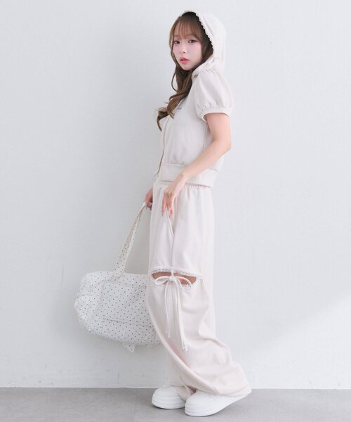 OLIVE des OLIVE(オリーブデオリーブ)の「サイドスリットバレルレッグパンツ(スウェットパンツ・レディース・ピンク/ドット/トップグレー・FREE)」の12枚目の写真
