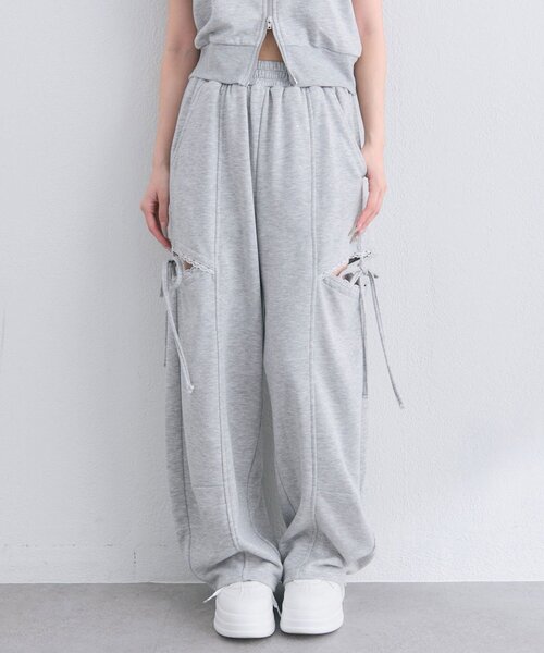 OLIVE des OLIVE(オリーブデオリーブ)の「サイドスリットバレルレッグパンツ(スウェットパンツ・レディース・ピンク/ドット/トップグレー・FREE)」の22枚目の写真