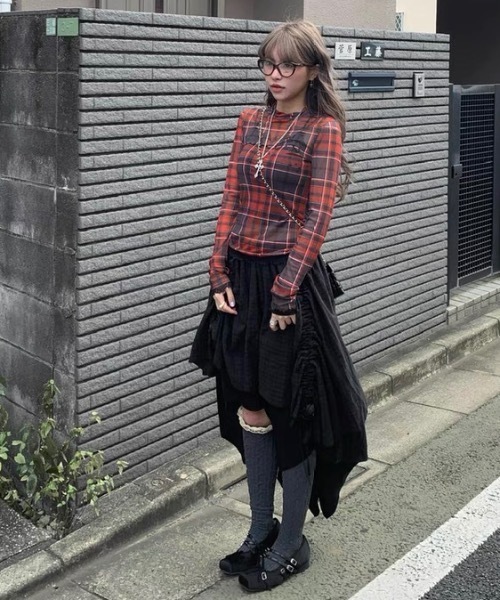 Alvia(アルビア)の「レースチェックチュールトップス(その他トップス・レディース・レッド・M)」の7枚目の写真