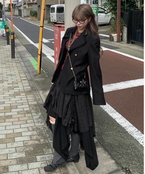 Alvia(アルビア)の「レースチェックチュールトップス(その他トップス・レディース・レッド・M)」の10枚目の写真
