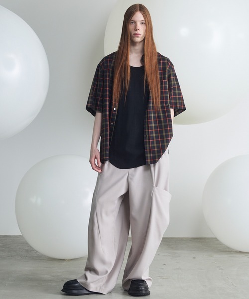 MAISON SPECIAL(メゾンスペシャル)の「《UNISEX》Linen Mix Slab Side Big Pocket Prime-Wide Pants/リネンミックススラブサイドビックポケットプライムワイドパンツ【MAISON SPECIAL/メゾンスペシャル】■セットアップ対応■(その他パンツ・メンズ・チャコールグレー/グレイッシュベージュ/ブラック・2/1/0)」の10枚目の写真