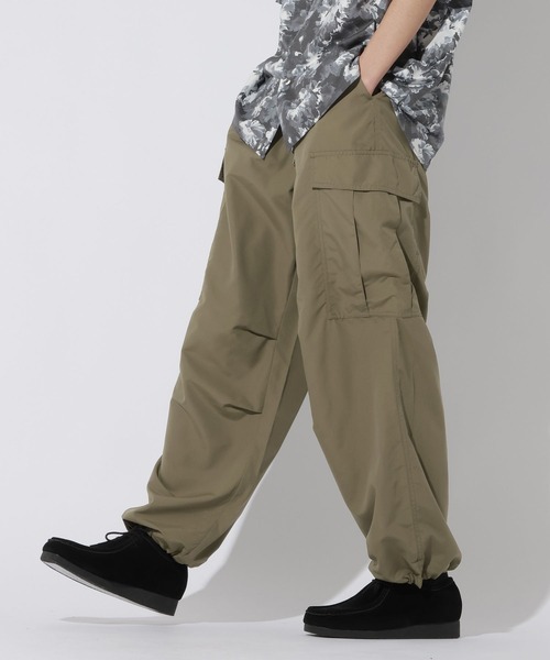 LAKOLE（ラコレ）の「コンフォートカーゴパンツ / 666572（カーゴパンツ・メンズ・カーキ/ブラック・LARGE/SMALL/MEDIUM）」の10枚目の写真