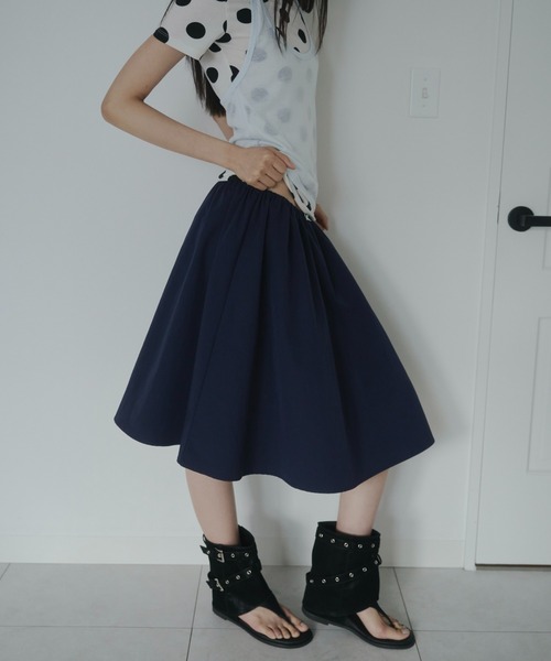 FEKETE(フェケテ)の「ribbon flared skirt / リボンフレアスカート(スカート・レディース・ネイビー/アイボリー/パープル・FREE)」の2枚目の写真