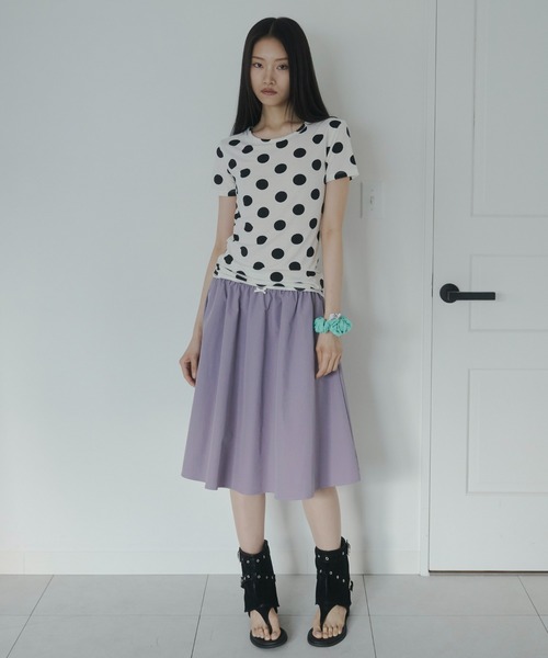 FEKETE(フェケテ)の「ribbon flared skirt / リボンフレアスカート(スカート・レディース・ネイビー/アイボリー/パープル・FREE)」の4枚目の写真