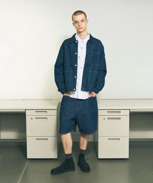 PHINGERIN（フィンガリン）の「FLOATING HEART SHIRT（シャツ/ブラウス・メンズ・ブラック/ブルー/サックスブルー・L）」の5枚目の写真