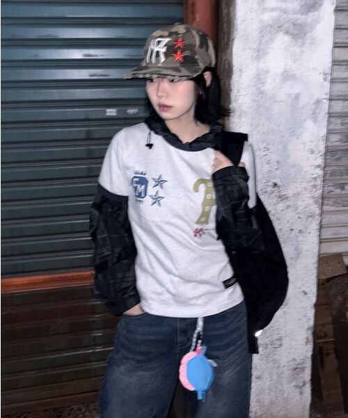FREEMARIO（フリーマリオ）の「スモージリングTシャツ [メランジグレー]（Tシャツ/カットソー・レディース・ライトグレー・SMALL/MEDIUM）」の9枚目の写真