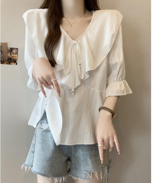 mielu（ミエル）の「ラッフルデザインペプラムブラウス（シャツ/ブラウス・レディース・ブラック/ホワイト・LARGE/MEDIUM）」の3枚目の写真