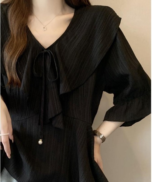 mielu（ミエル）の「ラッフルデザインペプラムブラウス（シャツ/ブラウス・レディース・ブラック/ホワイト・LARGE/MEDIUM）」の7枚目の写真