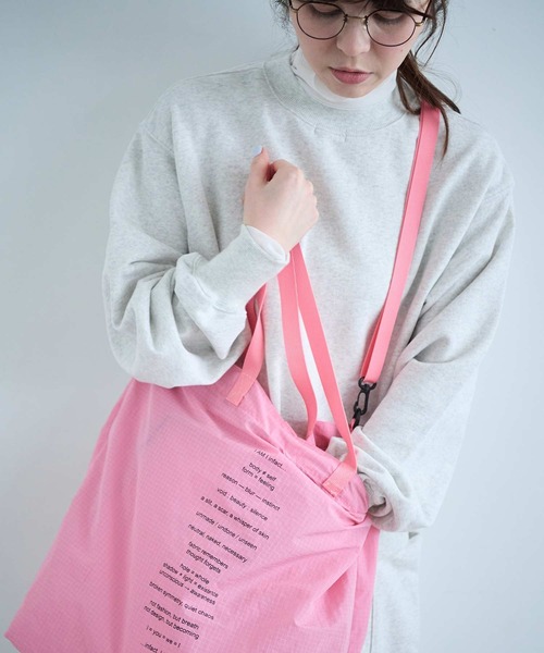 I am I in fact...（アイアムアイインファクト）の「ID BAG（トートバッグ・レディース・ブラック/ピンク・FREE）」の7枚目の写真