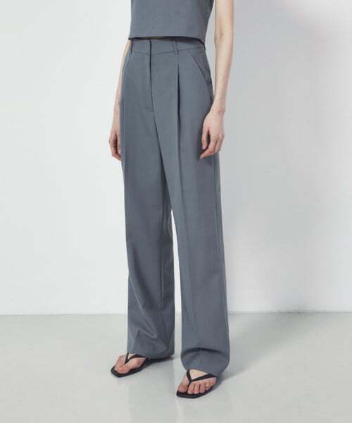 RIDIFI(リディフィ)の「WIDE TAILORED TWO SLACKS_GREY(スラックス・レディース・その他・SMALL)」の1枚目の写真