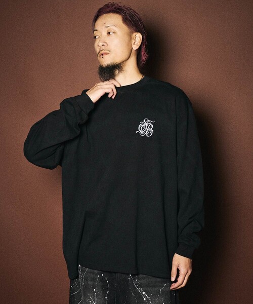 Subciety(サブサエティ)の「Aged script embroidery tee(Tシャツ/カットソー・メンズ・ホワイト/ブラック・X-LARGE/SMALL/MEDIUM/LARGE)」の9枚目の写真